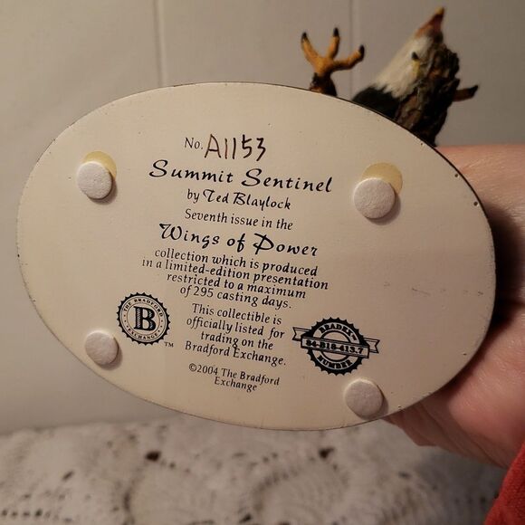 Bradford Exchange "Summit Sentinel" from Wings of Power Collection Eagle Statue - Picture 7 of 7